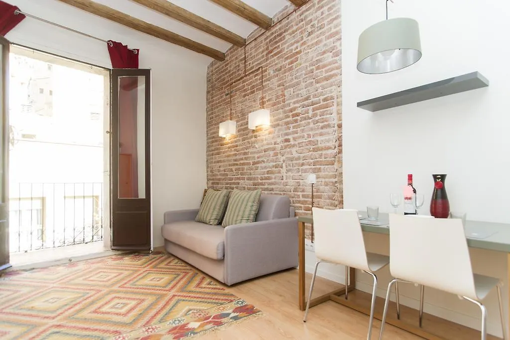 Apartments Barcelona Sagrada 0*,
